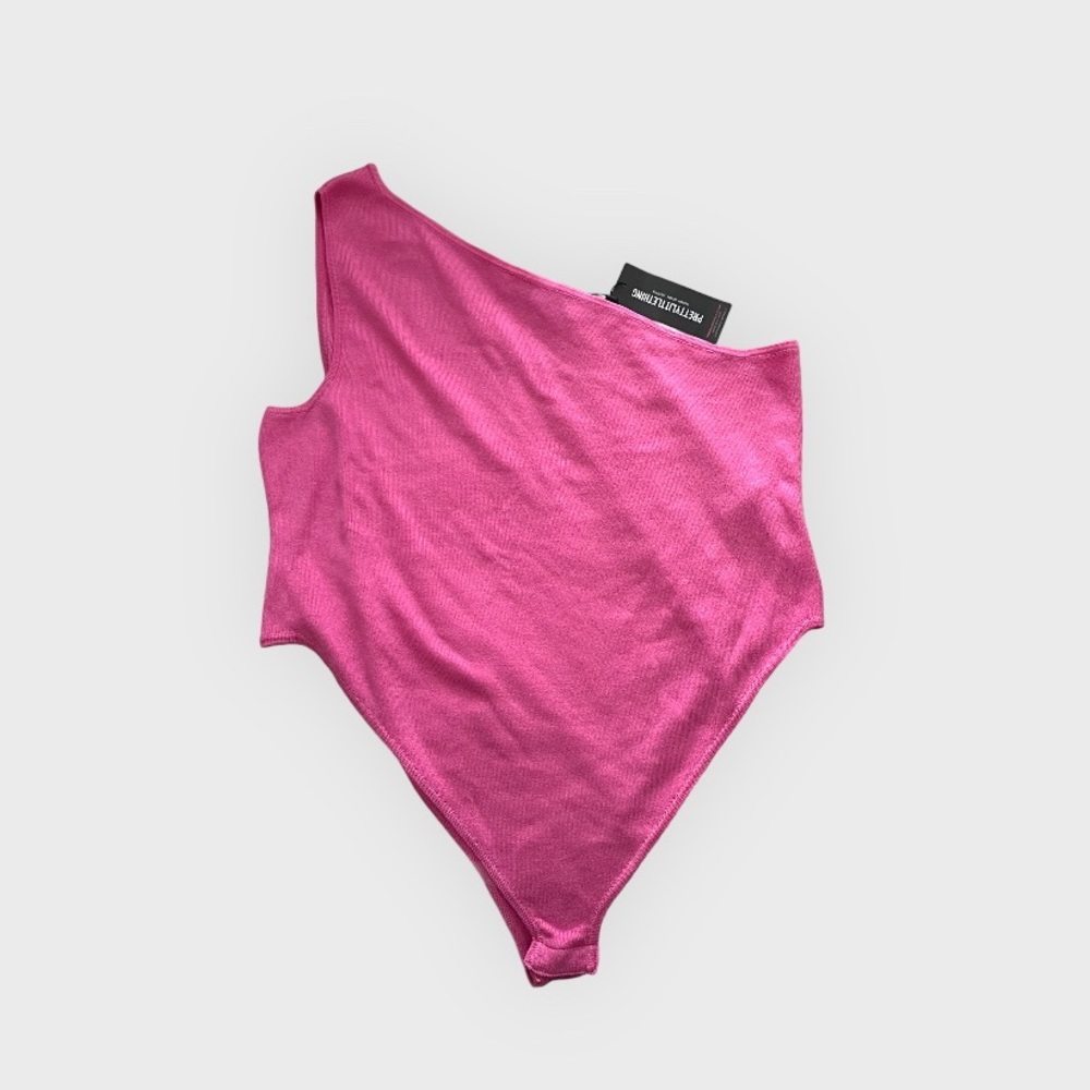 Pretty Little Thing Plus Fuchsia One Shoulder Knitted Bodysuit XXL NWT - Picture 2 of 8